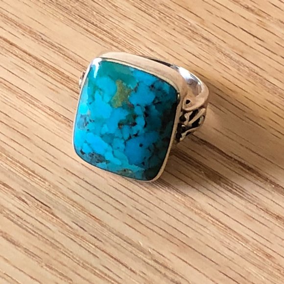 Turquoise Color Resin & Sterling Silver Ring - Picture 5 of 7